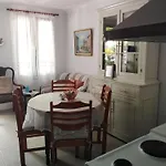 Nostalgia A In 50 Metres From The Sea Διαμέρισμα Σάμη