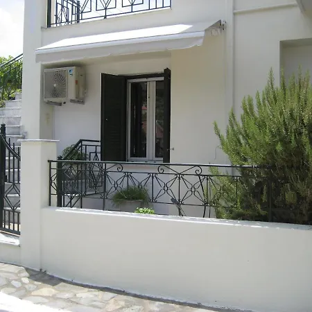 Nostalgia A In 50 Metres From The Sea Apartamento *