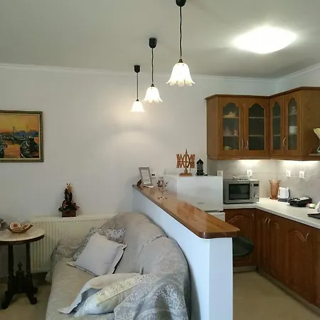 Apartamento Nostalgia A In 50 Metres From The Sea *