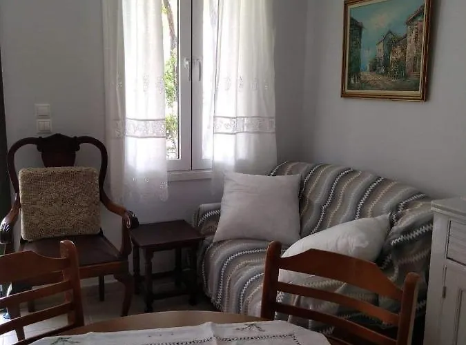 Nostalgia A In 50 Metres From The Sea *