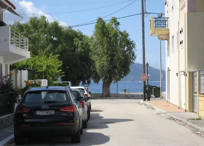 Apartamento Nostalgia A In 50 Metres From The Sea