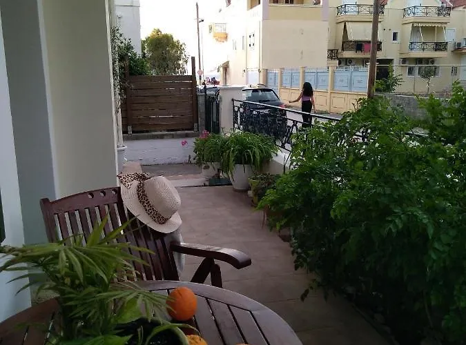 Apartament Nostalgia A In 50 Metres From The Sea *